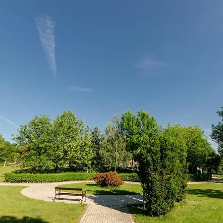 Club Birdland Luxusapartman