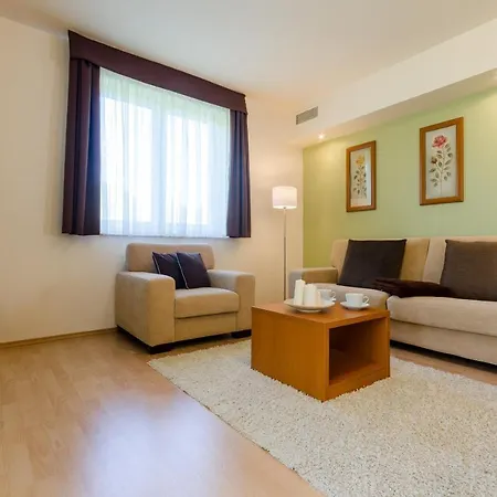 Apartment Club Birdland Luxusapartman *
